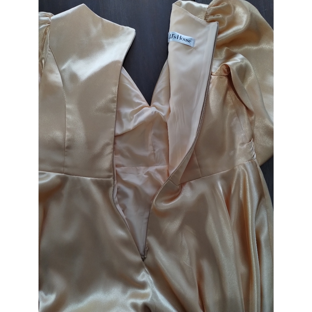 JJ's House Gold Satin Maxi Gown Long Sleeve Formal Dress LP - Picture 9 of 13